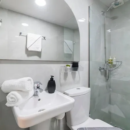 A&b Rodos Center Lejlighedshotel 3*
